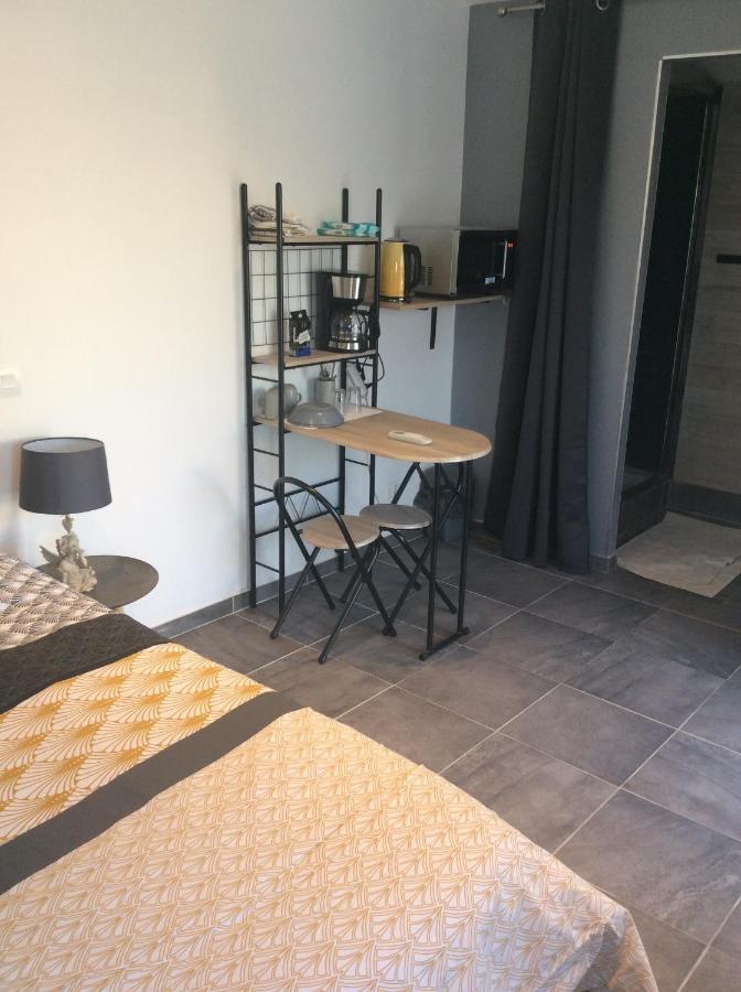 Ogooue Studio Карпентра Екстериор снимка